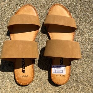 Woman’s Sandal by SODA